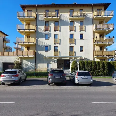 Uroczy Apartament 2 I Bezplatny Parking Na Miejscu Swinoujscie Exterior photo